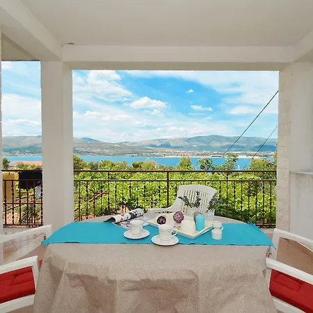 Appartement Uljevic-close To The *