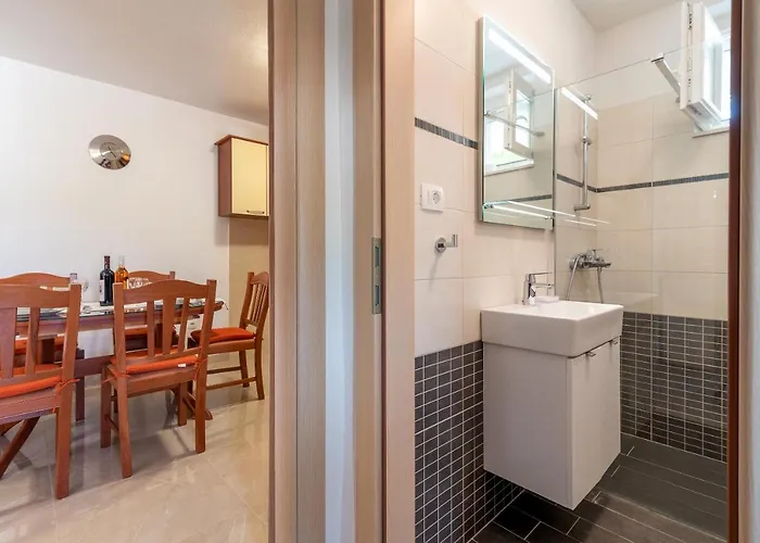 Uljevic-close To The Trogir