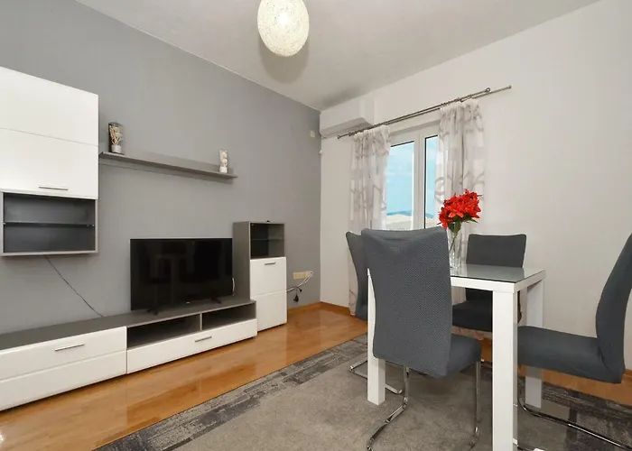 Appartement Uljevic-close To The *