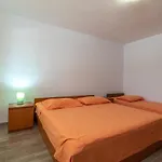 Uljevic-close To The Τρογκίρ