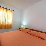 Uljevic-close To The * Τρογκίρ