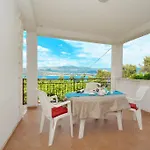 Uljevic-close To The Διαμέρισμα Τρογκίρ