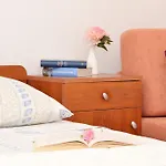 Uljevic-close To The * Τρογκίρ