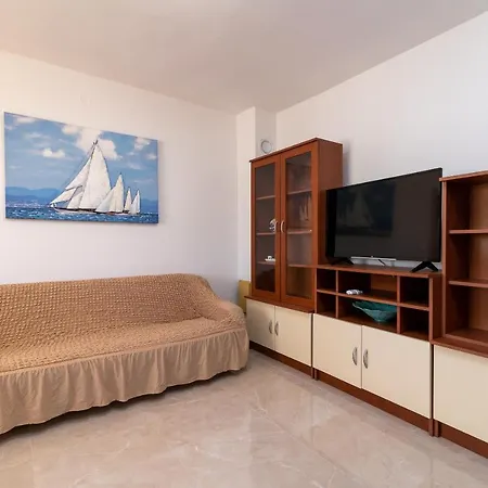 Appartement Uljevic-close To The