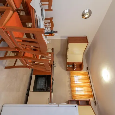 Uljevic-close To The Appartement Trogir