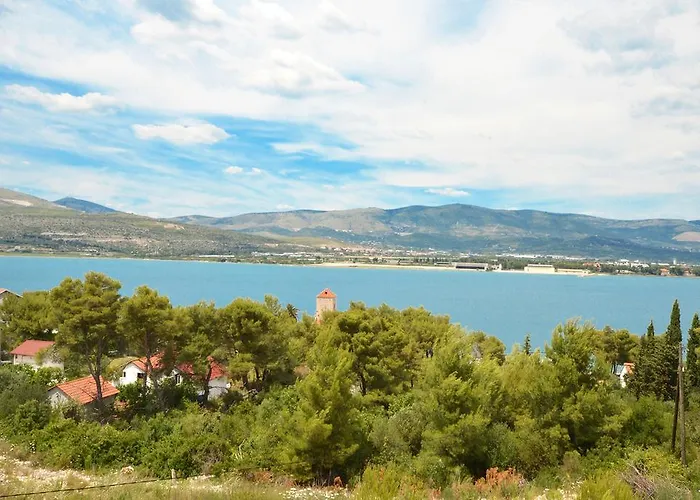 Appartement Uljevic-close To The Trogir